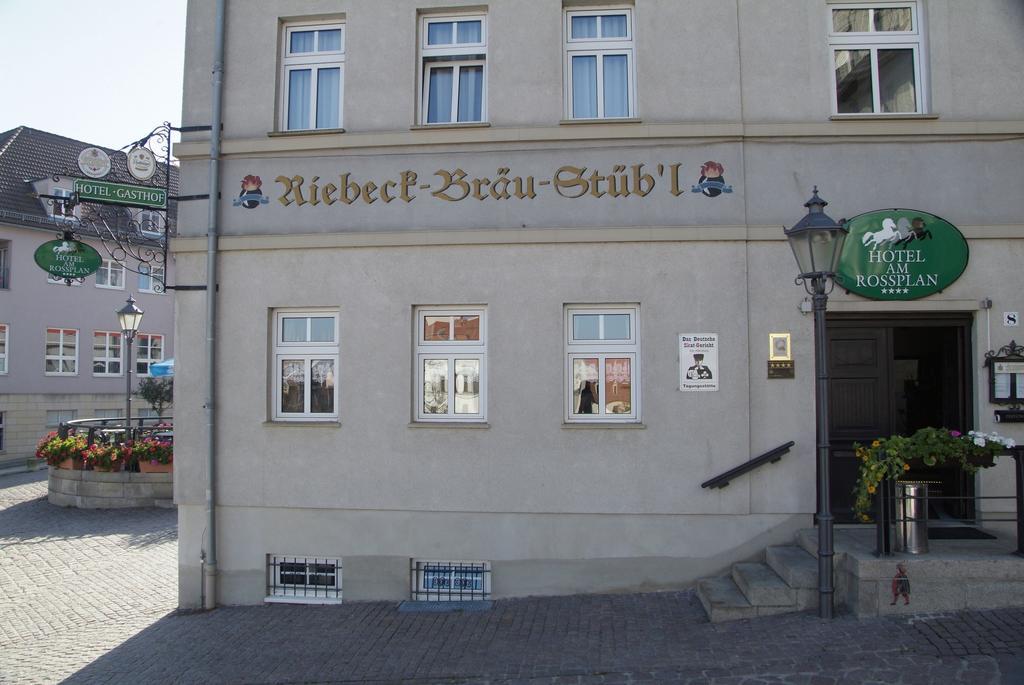 Am Rossplan Hotel Altenburg Exterior photo
