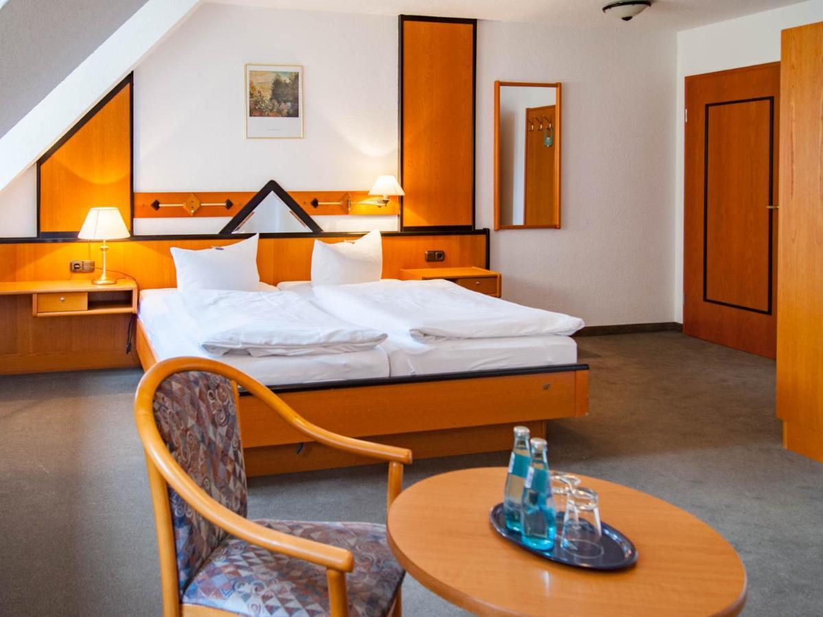 Am Rossplan Hotel Altenburg Exterior photo